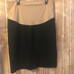 Maternity pencil skirt